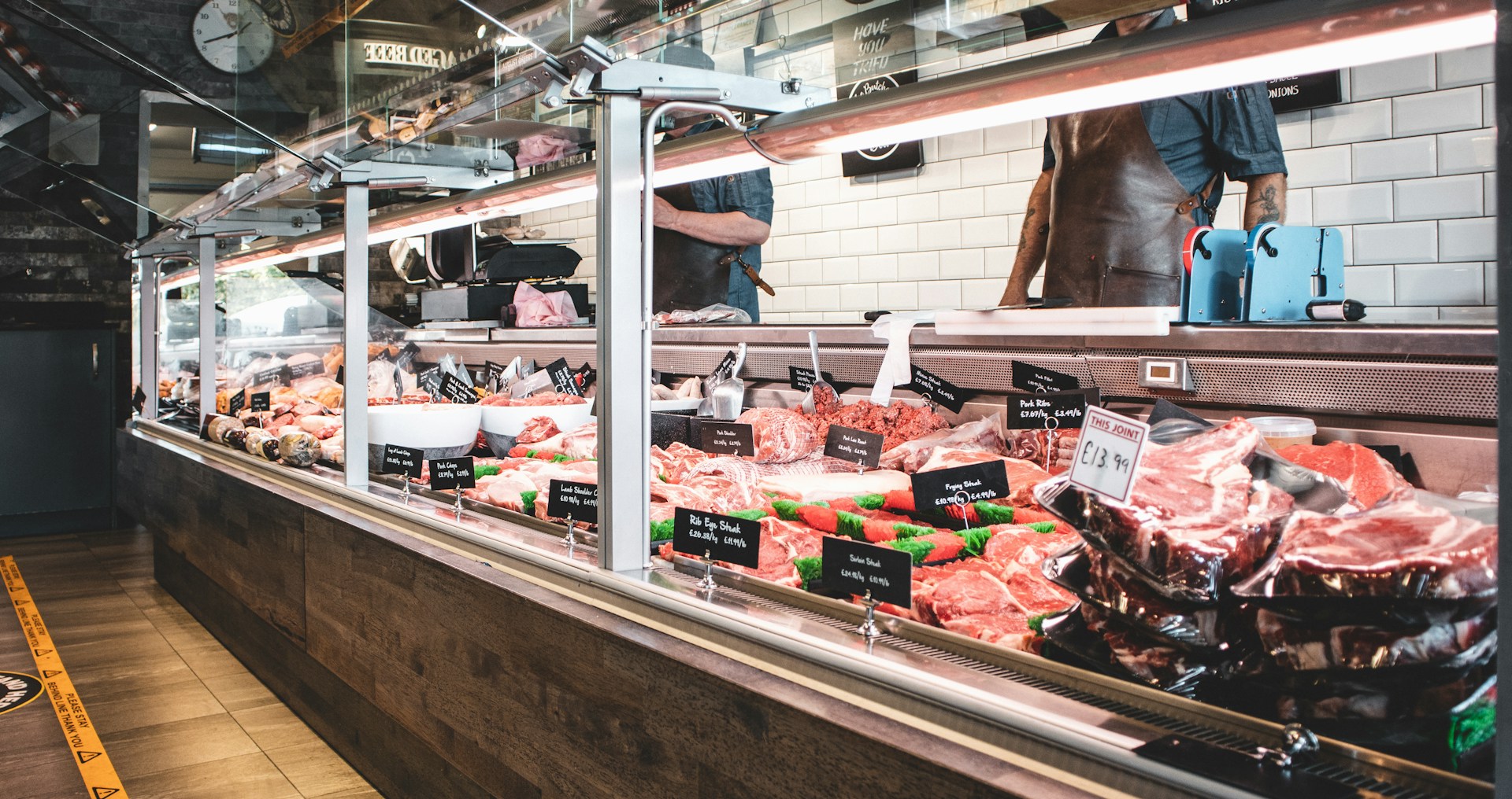 The Benefits of Buying Local: Supporting Farmers and Sustainable Meat Sourcing